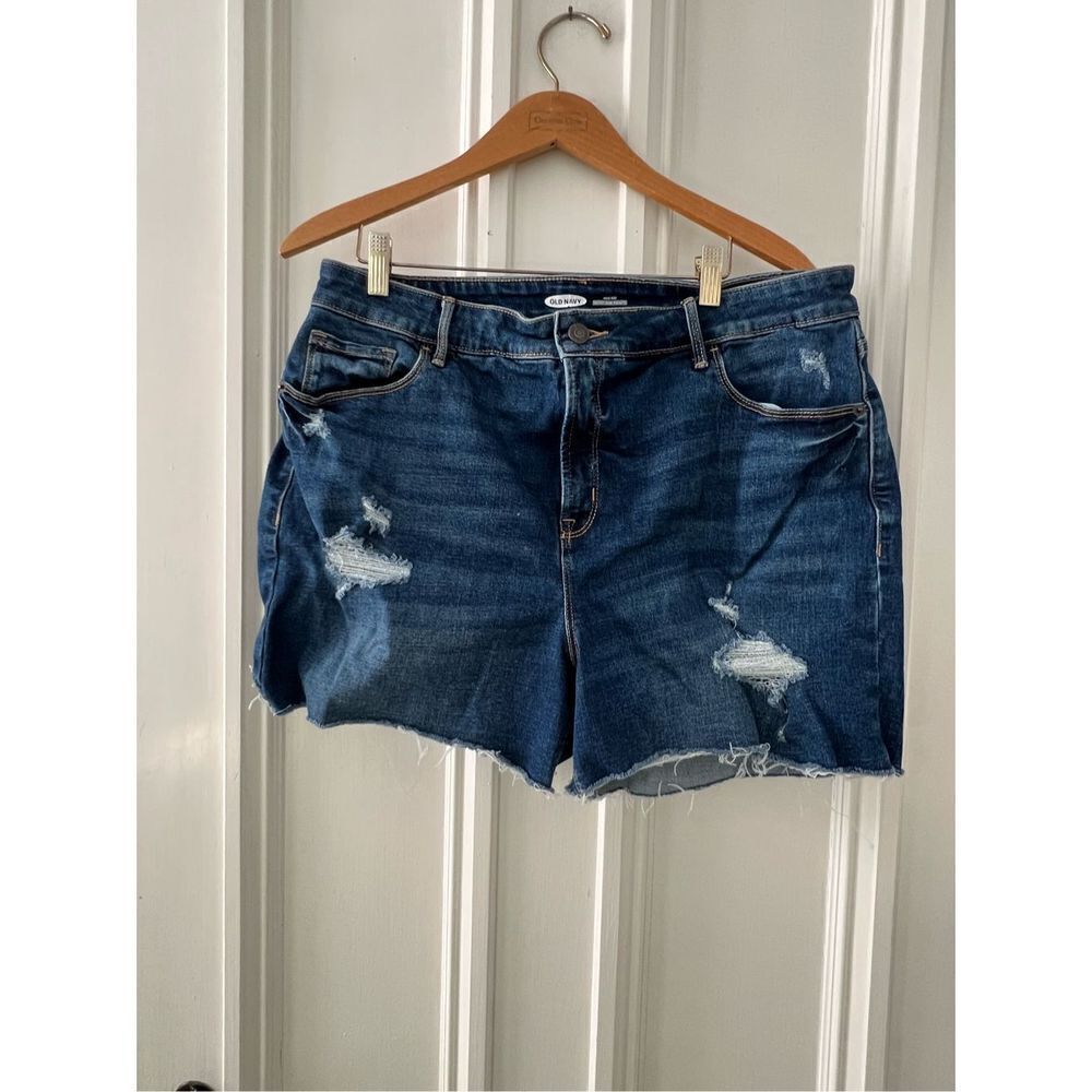 Old Navy dark wash high rise secret slim pockets distressed jean shorts 16